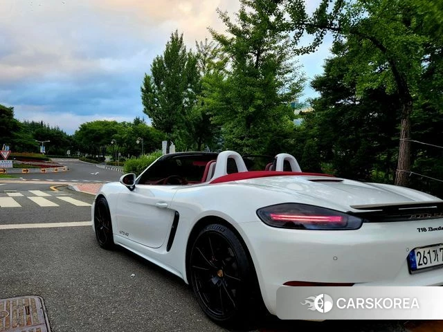 Porsche 718 Boxster id 4702398 из Кореи 11