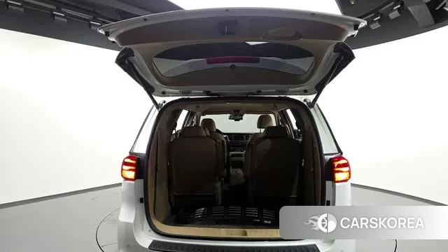 Kia The New Carnival id 3514995 из Кореи 11