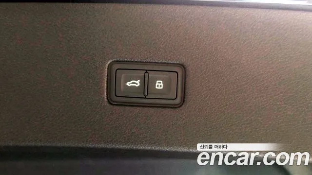 Audi RSQ8 (4M) id 2853394 из Кореи 11