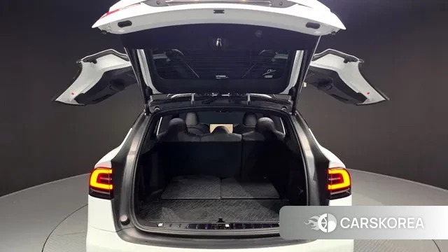 Tesla Model X id 3031701 из Кореи 11