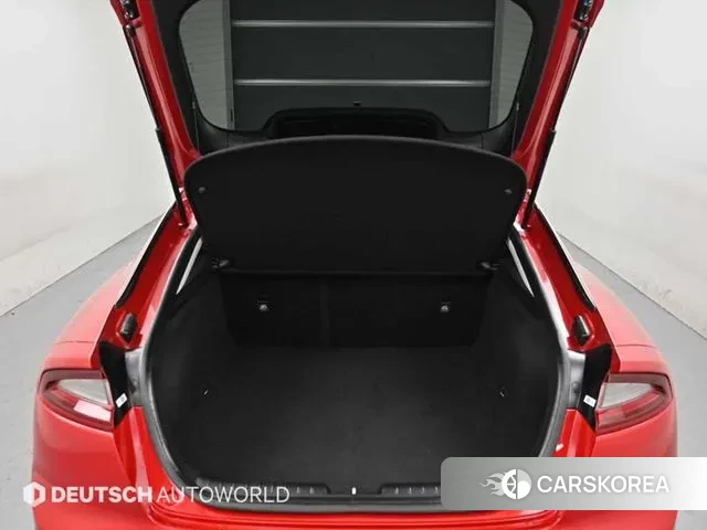 Kia Stinger id 3718709 из Кореи 11