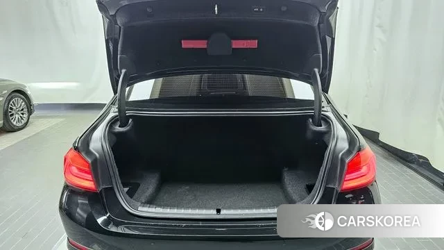 BMW 5 Series (G30) id 3434034 из Кореи 11