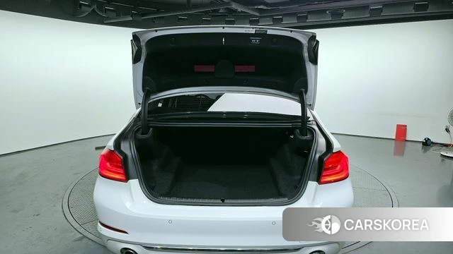 BMW 5 Series (G30) id 4251308 из Кореи 11
