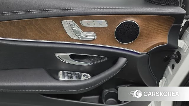 Mercedes-Benz E-Class W213 id 4316031 из Кореи 11