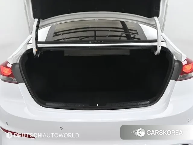 Hyundai Avante AD id 2677737 из Кореи 11