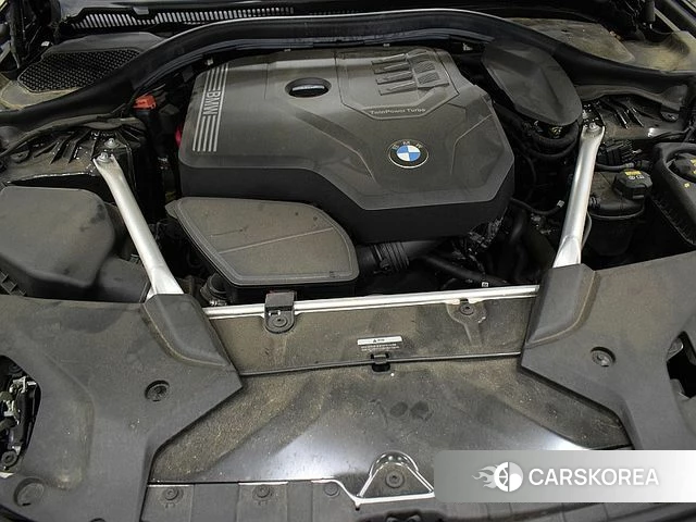 BMW 5 Series (G30) id 4646393 из Кореи 11