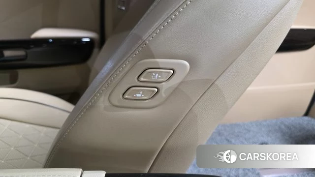 Kia The New Carnival id 4459316 из Кореи 11