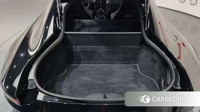 Aston Martin Vantage 2nd Generation id 3483275 из Кореи 11