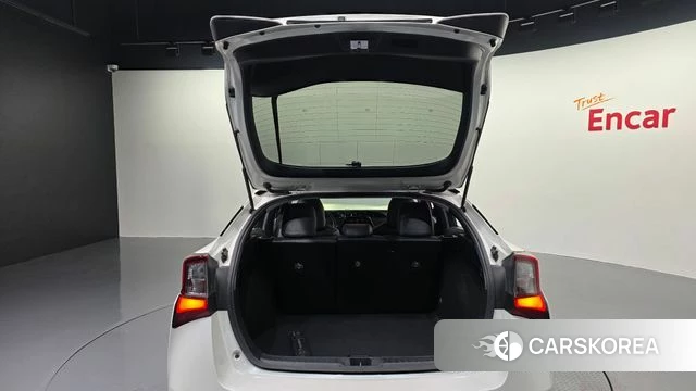 Toyota Prius 4th Generation id 3873185 из Кореи 11