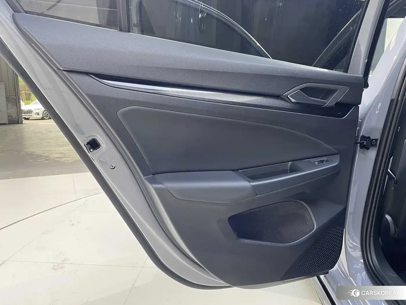 Volkswagen Golf id 4601791 из Китая 11