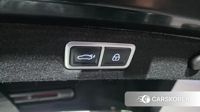 Hyundai Grandeur (GN7) id 3420558 из Кореи 11