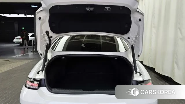 Hyundai Ionic 6 id 3524190 из Кореи 11