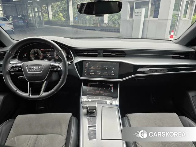 Audi A6L id 4275787 из Китая 11
