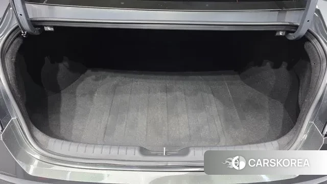 Hyundai Avante Hybrid (CN7) id 3401958 из Кореи 11