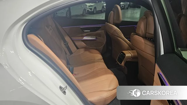 Mercedes-Benz E-Class W214 id 4511178 из Кореи 11