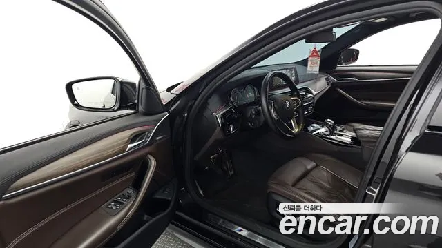 BMW 5 Series (G30) id 2525336 из Кореи 11