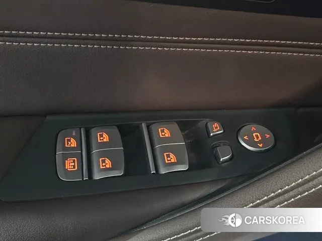 BMW 5 Series (G30) id 3457839 из Кореи 11