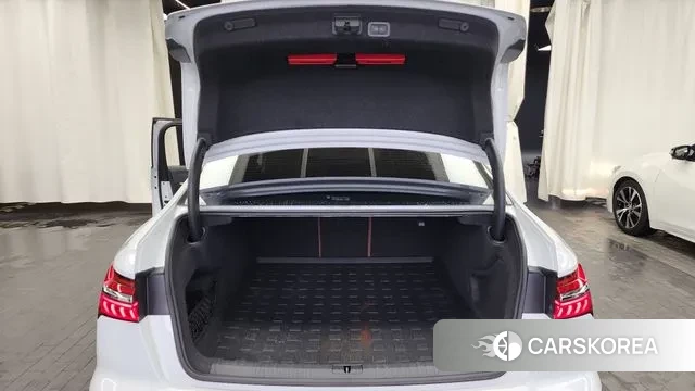 Audi A6 (C8) id 3190985 из Кореи 11