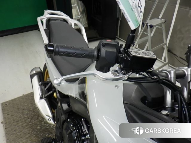 Honda TRANSALP XL750 id 4229648 из Японии 11