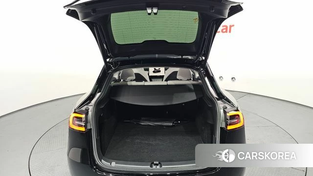 Tesla Model Y id 3940122 из Кореи 11