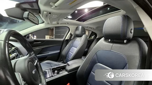 Jaguar XE id 3085408 из Кореи 11