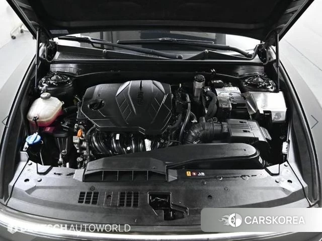 Hyundai Grandeur (GN7) id 3919693 из Кореи 11