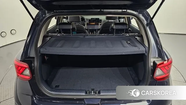 Hyundai Venue id 2990344 из Кореи 11