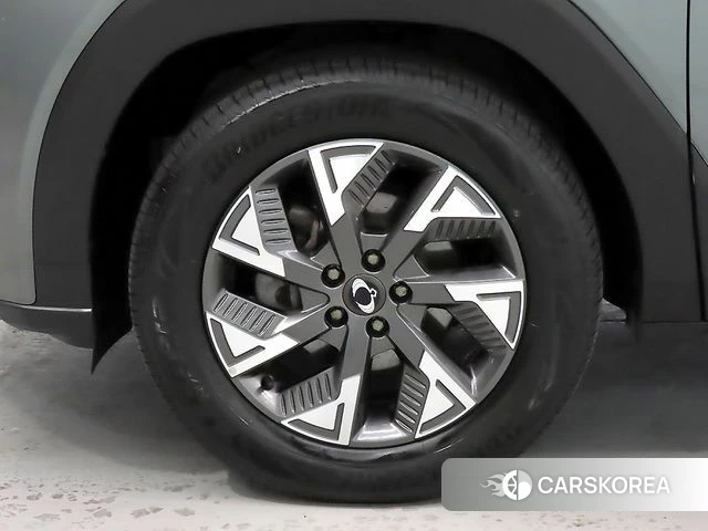 Ssangyong Torres EVX id 3877076 из Кореи 11