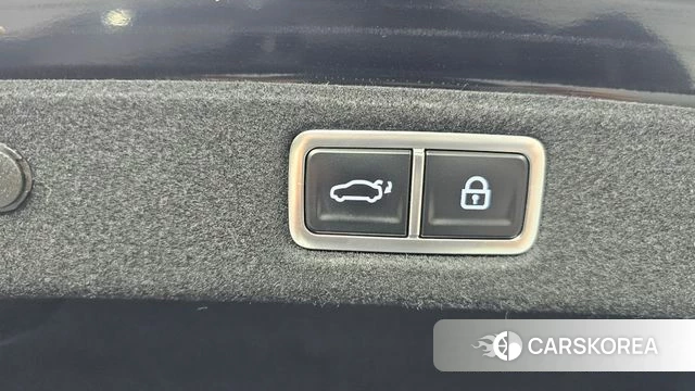 Hyundai Grandeur (GN7) id 4442665 из Кореи 11