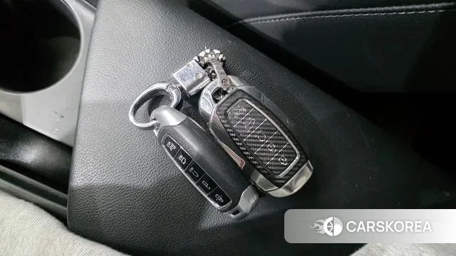 Hyundai Avante (CN7) id 3401466 из Кореи 11