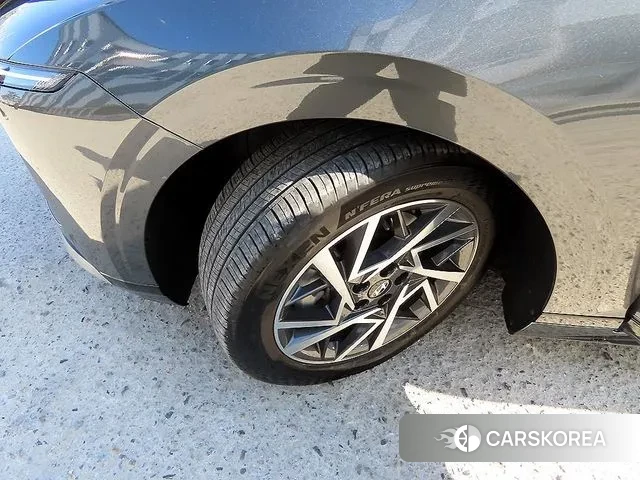 Hyundai Grandeur (GN7) id 3706967 из Кореи 11