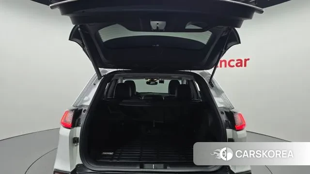 Jeep Cherokee (KL) id 3311592 из Кореи 11