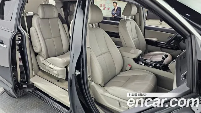 Kia The New Carnival id 2690386 из Кореи 11