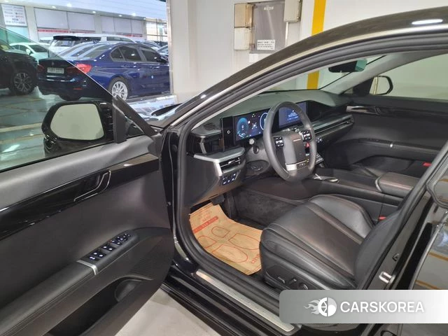 Hyundai Grandeur Hybrid (GN7) id 4640381 из Кореи 11