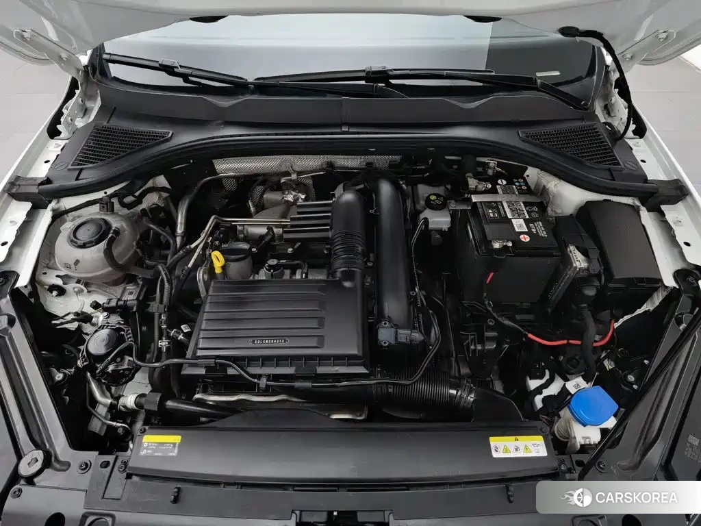 Volkswagen Bora id 4570552 из Китая 11
