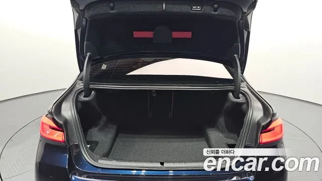 BMW 5 Series (G30) id 2911341 из Кореи 11