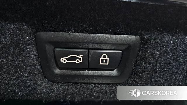 BMW 5 Series (G30) id 3829375 из Кореи 11