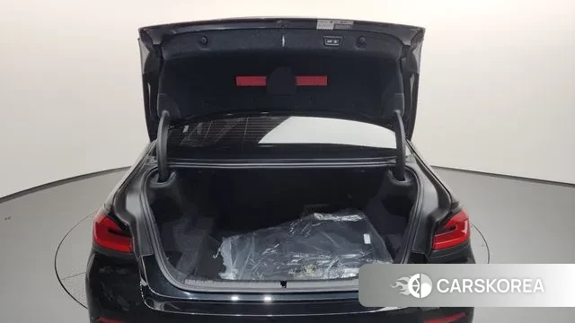 BMW 5 Series (G30) id 3433297 из Кореи 11