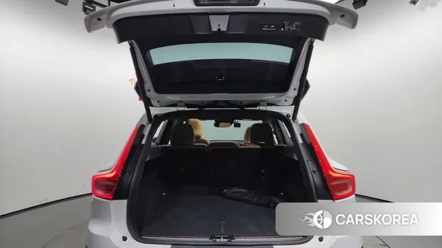 Volvo XC40 id 2981371 из Кореи 11