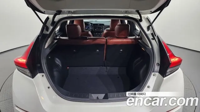 Nissan Leaf (ZE1) id 2912637 из Кореи 11