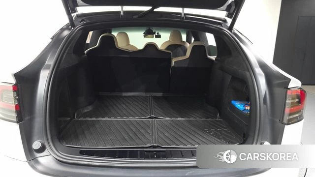 Tesla Model X id 4854338 из Кореи 11