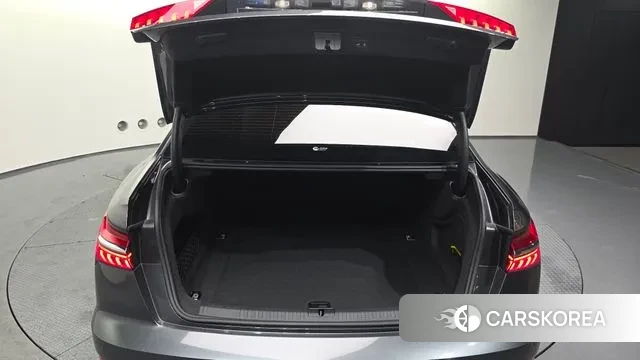 Audi A6 (C8) id 3639664 из Кореи 11