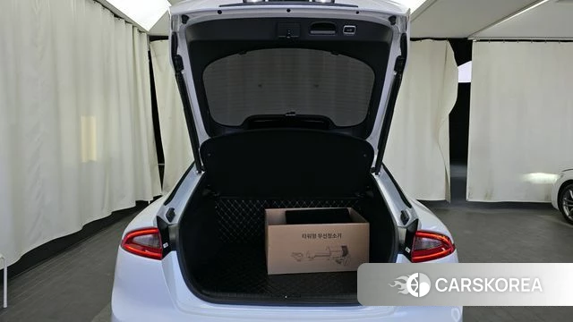 Kia Stinger id 3789634 из Кореи 11