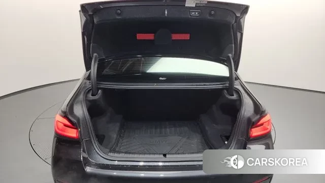 BMW 5 Series (G30) id 3438838 из Кореи 11