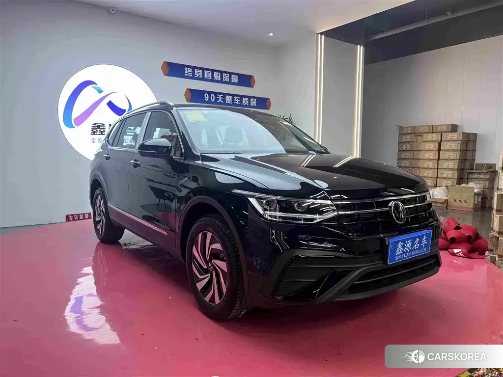 Volkswagen Tiguan L id 4547274 из Китая 11