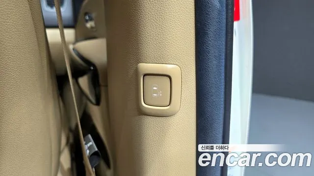 Kia The New Carnival id 2818030 из Кореи 11