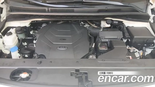 Kia The New Carnival id 2912636 из Кореи 11