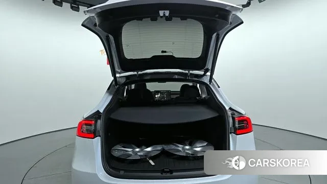 Tesla Model Y id 3462306 из Кореи 11