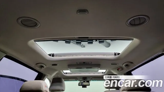 Kia The New Carnival id 2647312 из Кореи 11