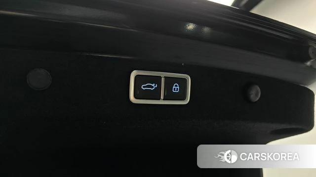 Hyundai Grandeur (GN7) id 3871090 из Кореи 11